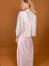 Load image into Gallery viewer, VTG 40&#39;s/50&#39;s Night Jacket Free Size