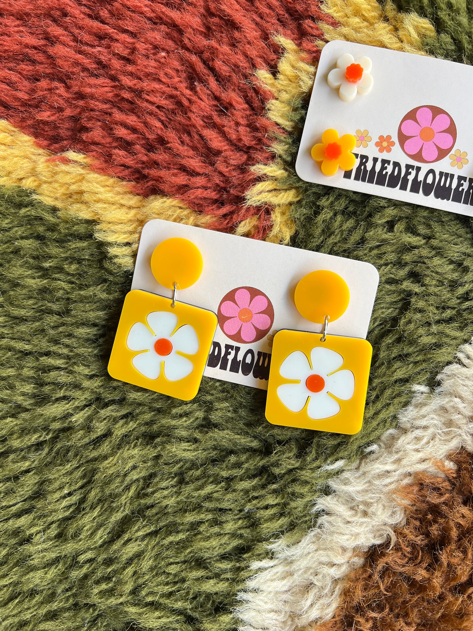 FRIED FLOWERS Little Layla retro 1970s inspired flower earrings: Yellow