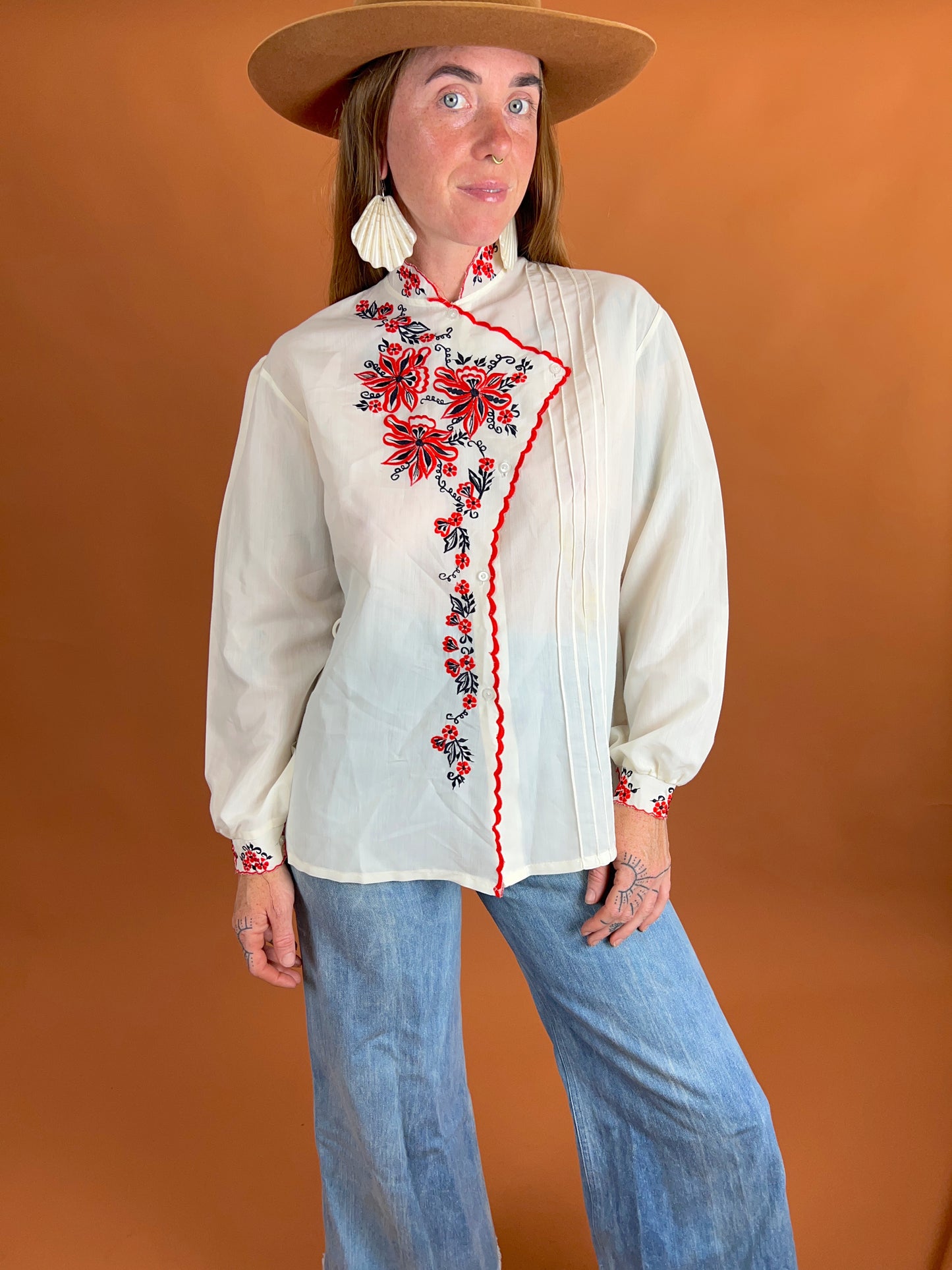 VINTAGE 70's Embroidered Shirt 14
