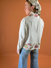 Load image into Gallery viewer, VTG 80&#39;s Flower Embroidered Jacket 12