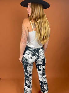 VTG 90's Body & Soul Capris 8-10