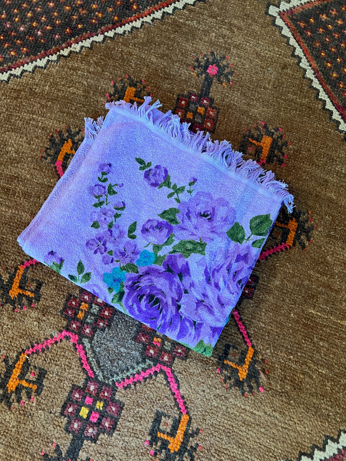 VINTAGE 60's Floral Purple Towel
