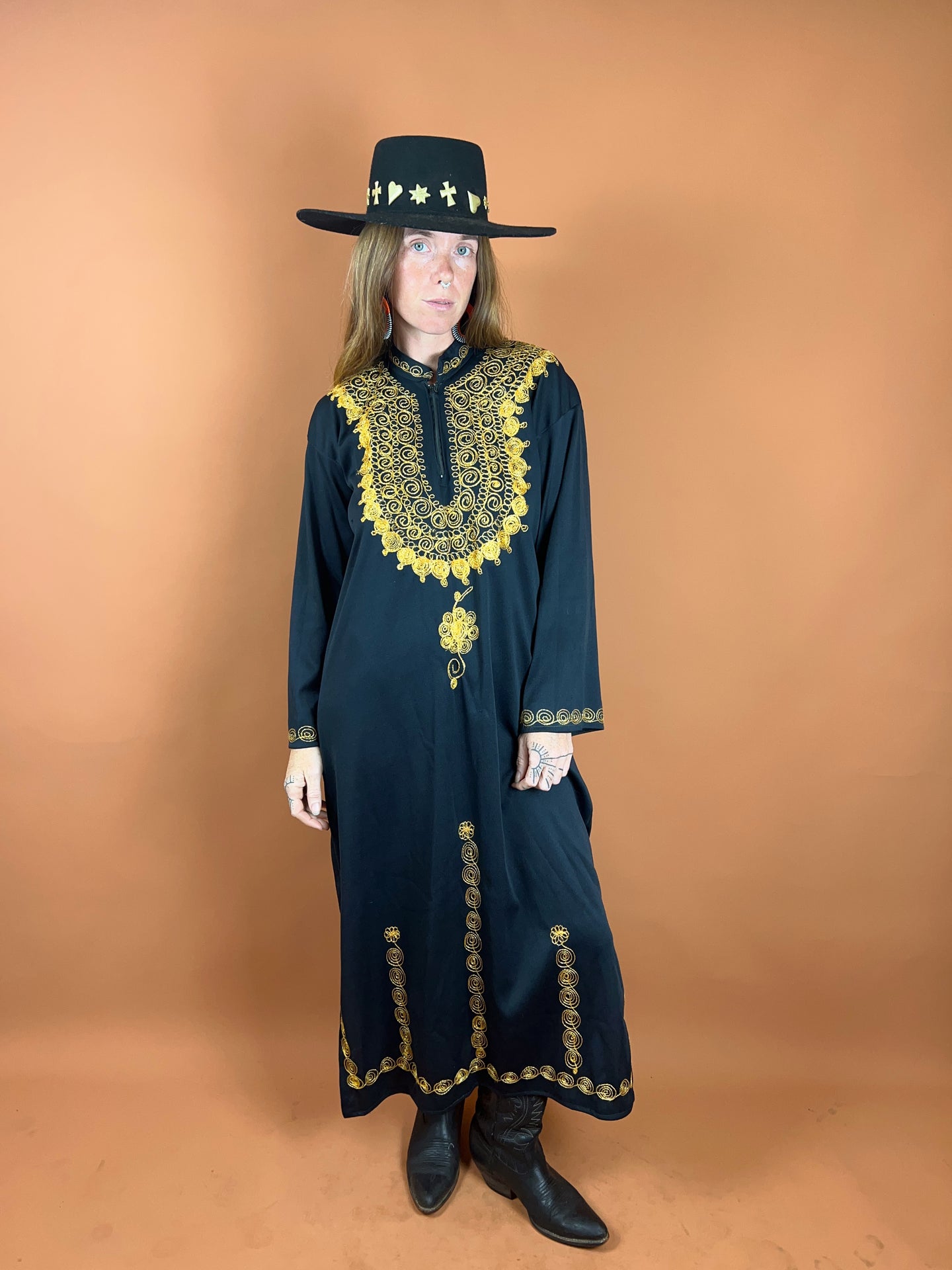 VTG 80’s Embroidered Maxi Dress 12-14