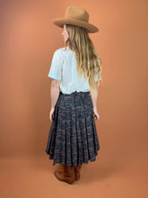Load image into Gallery viewer, VTG 60&#39;s Pleated Midi Skirt 6