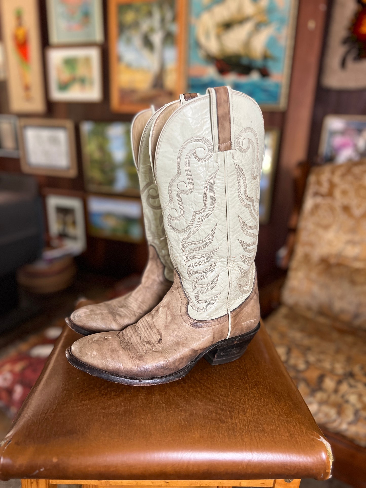 VINTAGE 70's Two Tone Cowboy Boots 9/39.5