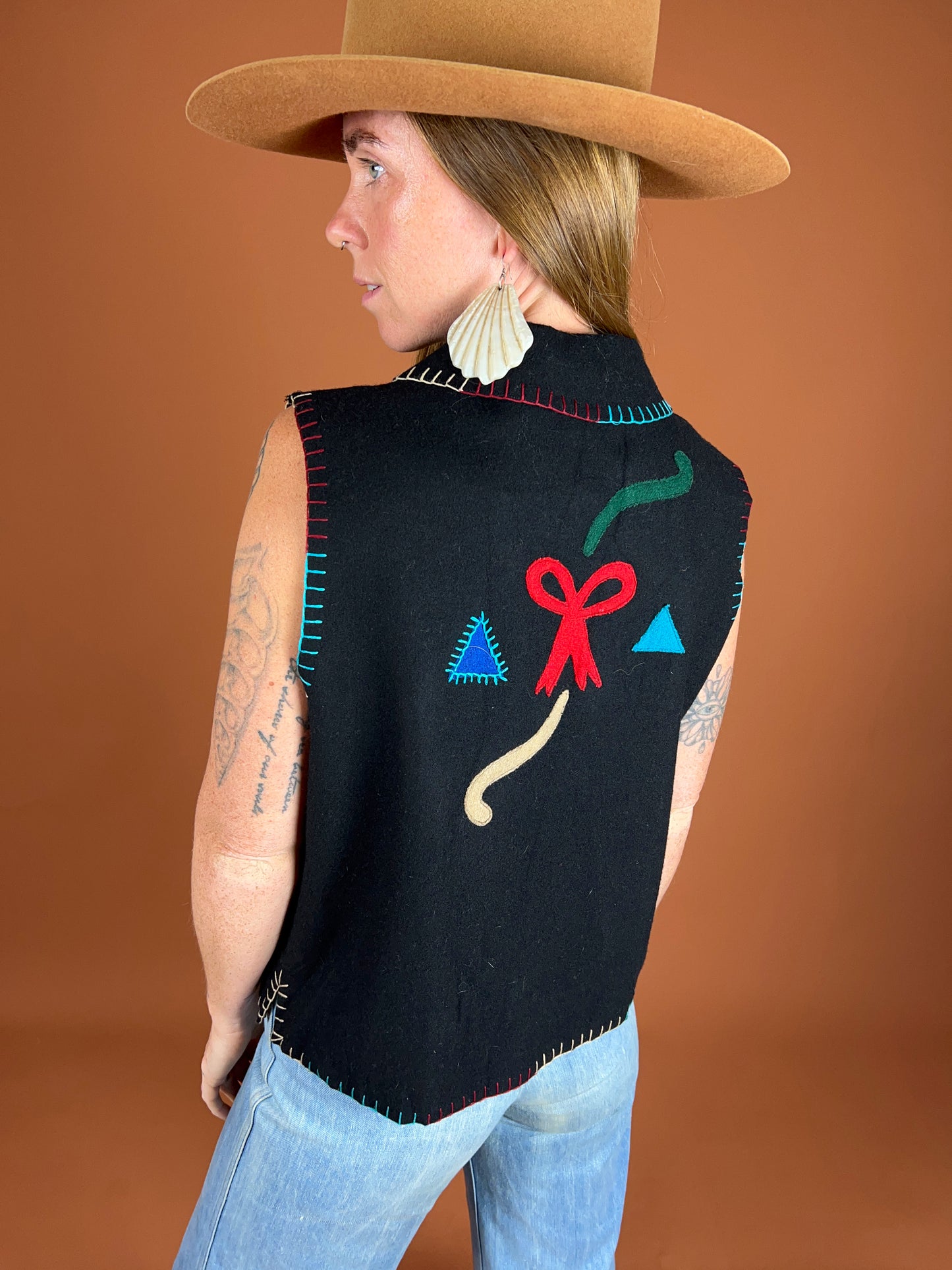 VINTAGE 70's Blanket Stitch Vest 14
