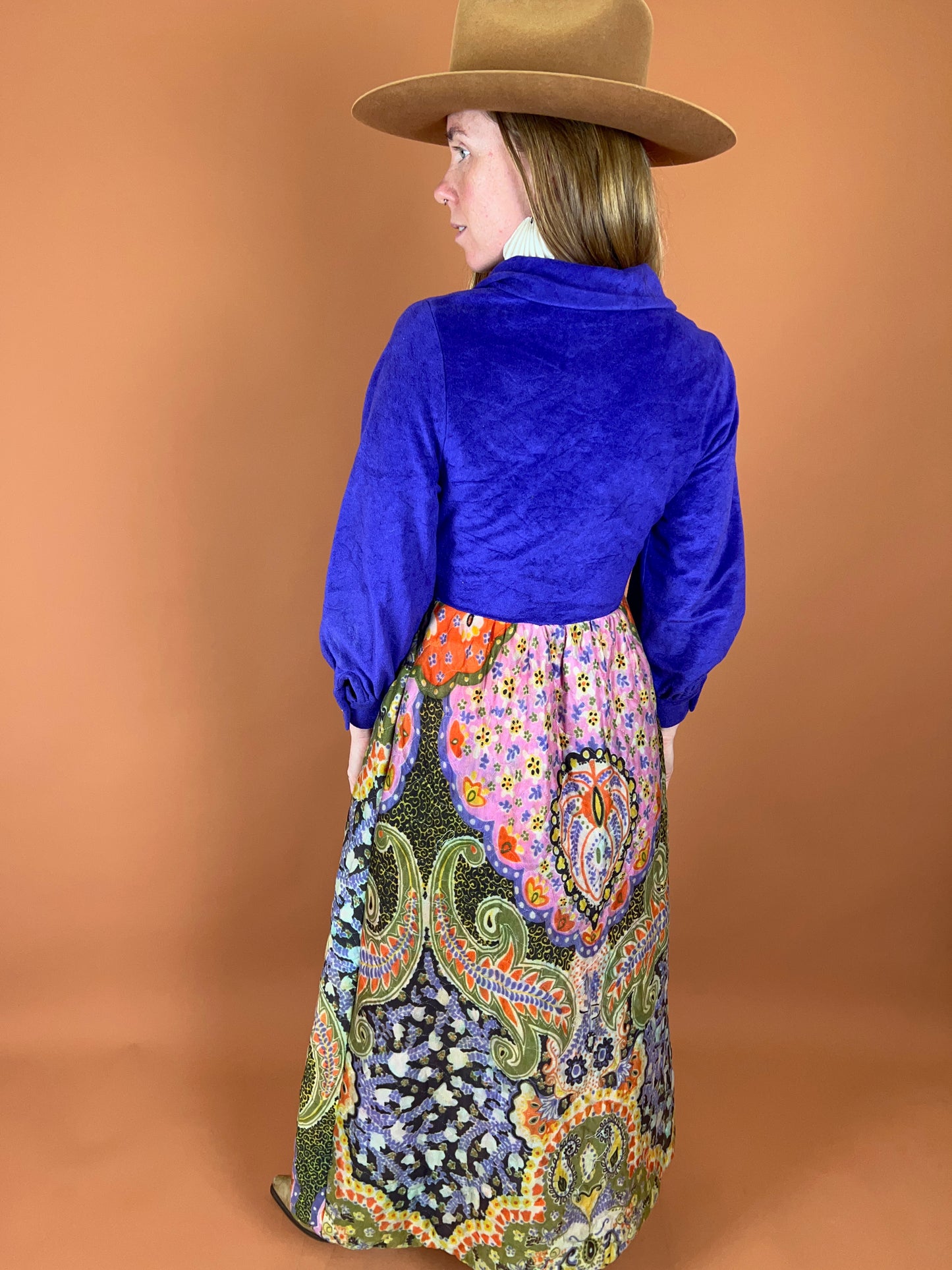 VINTAGE 60's Bed Dress 8