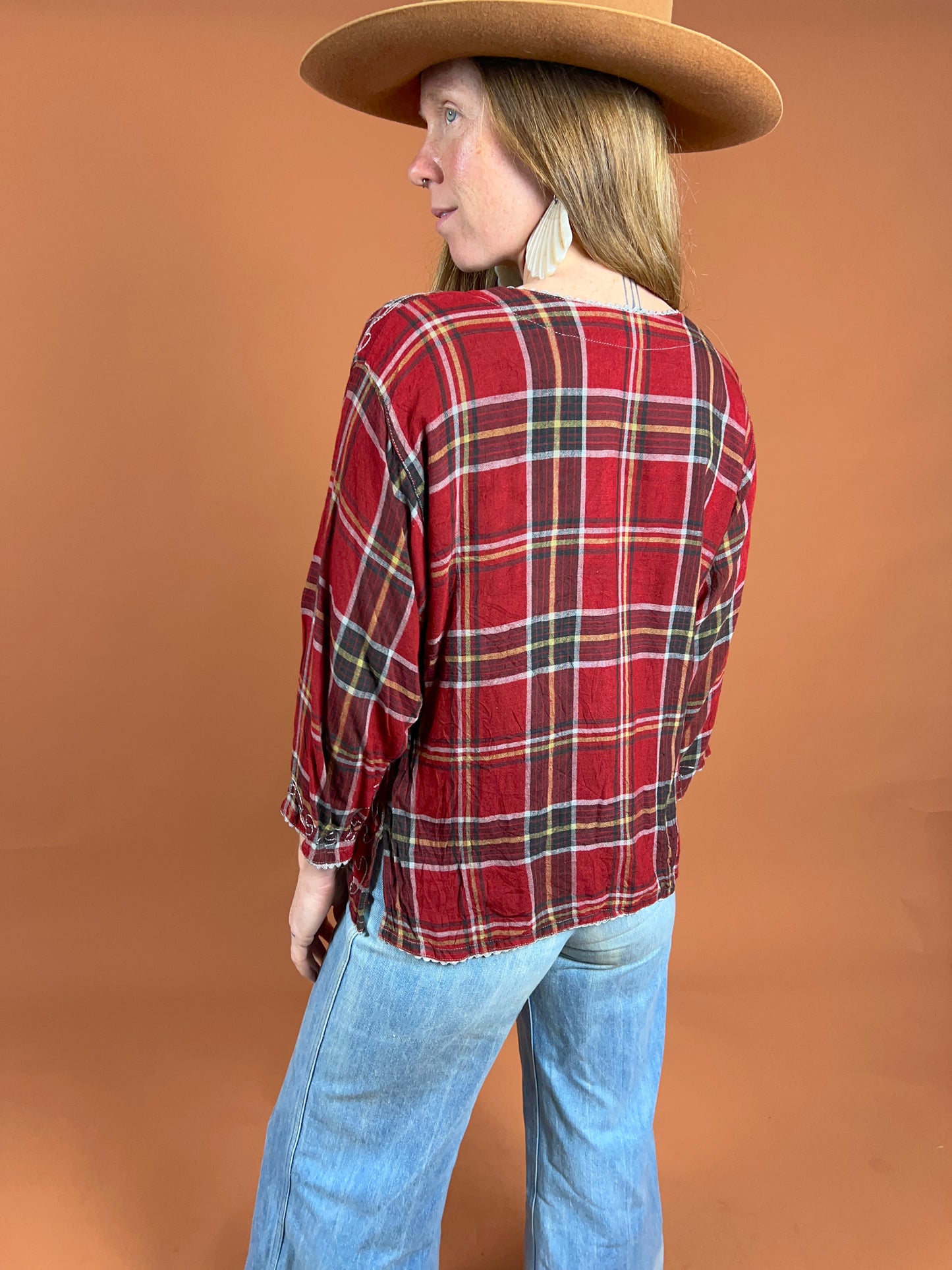 VINTAGE 90's Gingham Embroidered Blouse 12-14