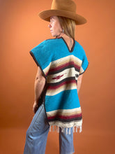 Load image into Gallery viewer, VTG 70&#39;s/80&#39;s Woven Poncho 12-14