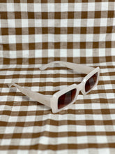 Load image into Gallery viewer, Retro Sunglasses