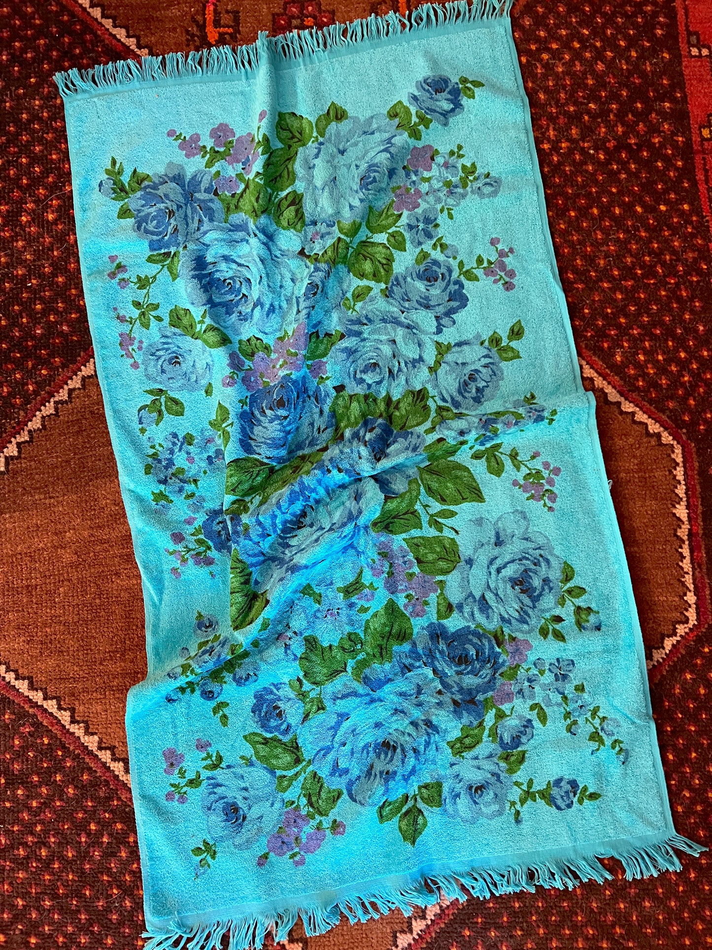 VINTAGE 60's Blue Floral Towel