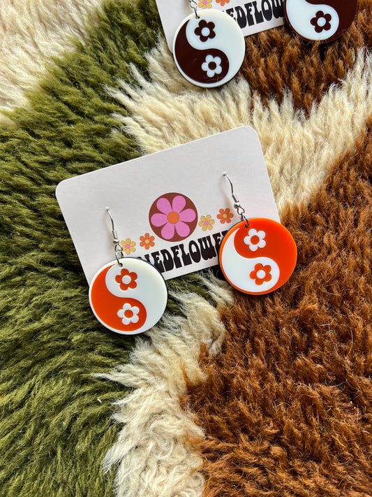 FRIED FLOWERS Retro inspired flower power Yin and Yang earrings: Tangerine/cream
