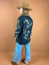 Load image into Gallery viewer, VTG 80’s Embroidered Silk Lightweight Jacket 12-14