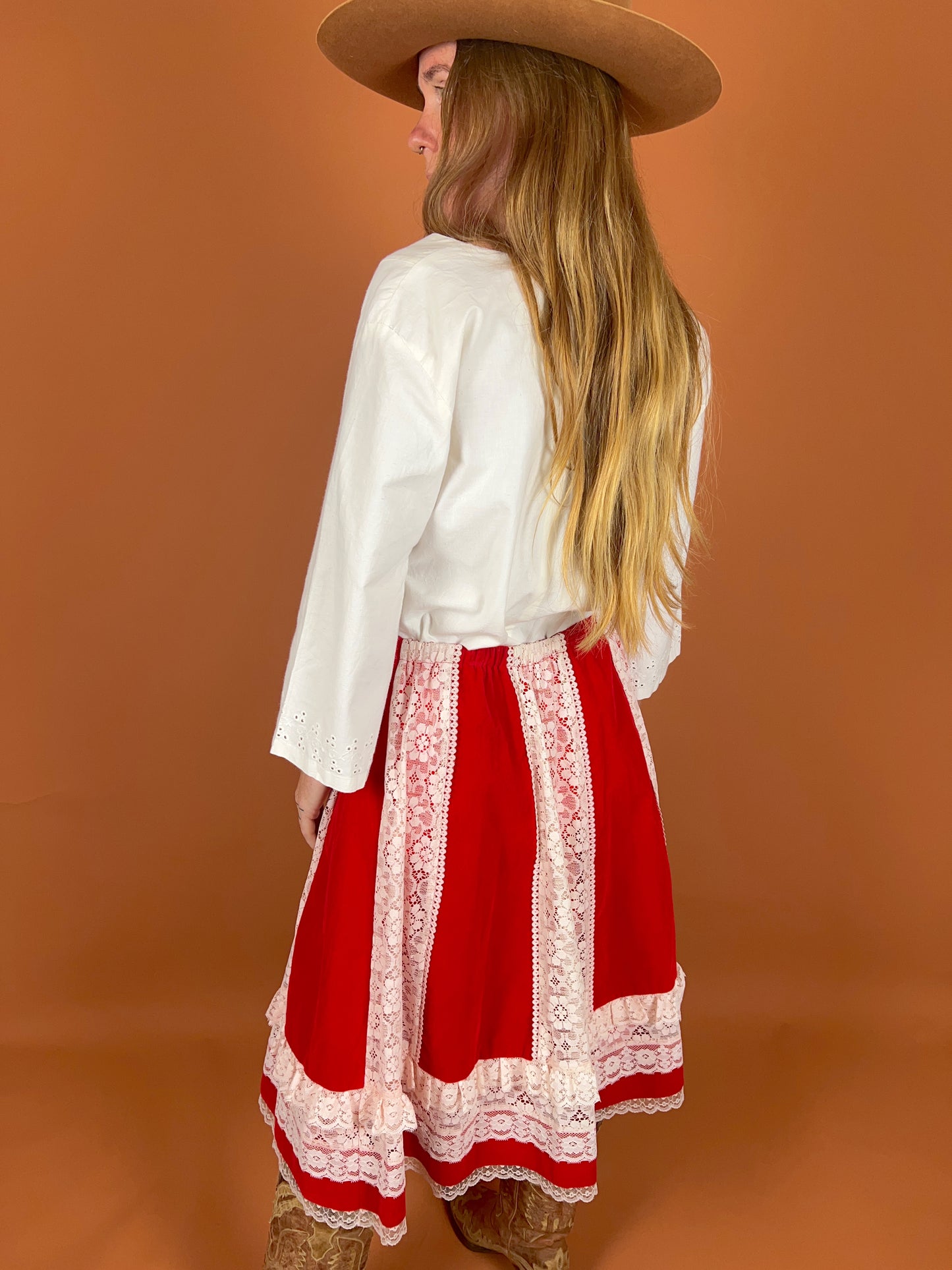 VINTAGE 60's Velvet Lace Skirt 12-14