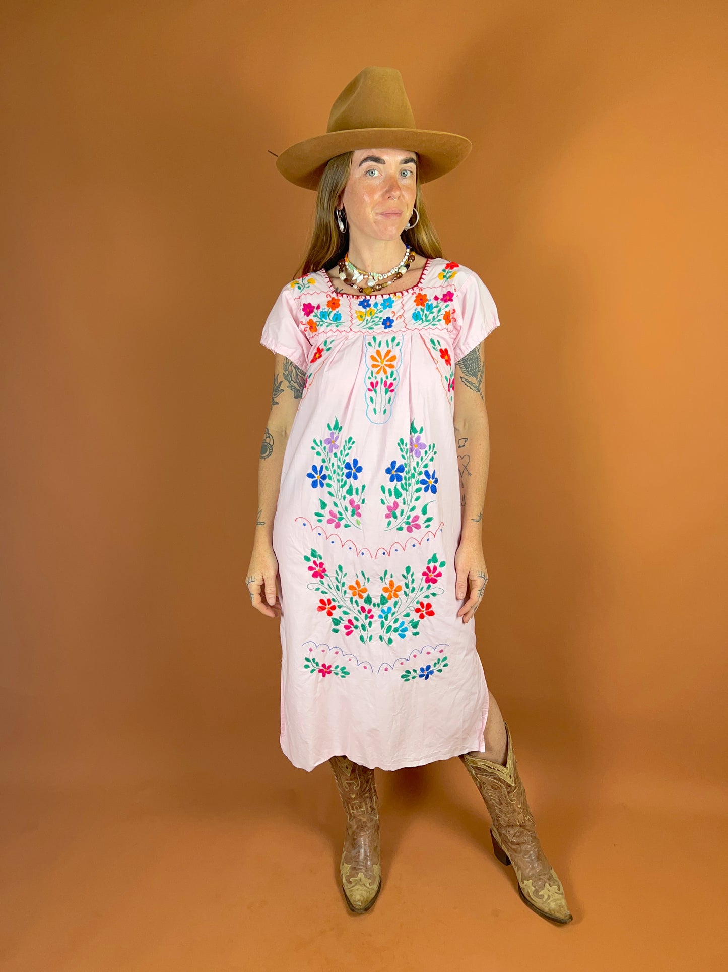 VINTAGE 70’s/80’s Mexican Cotton Embroidered Dress 8-10
