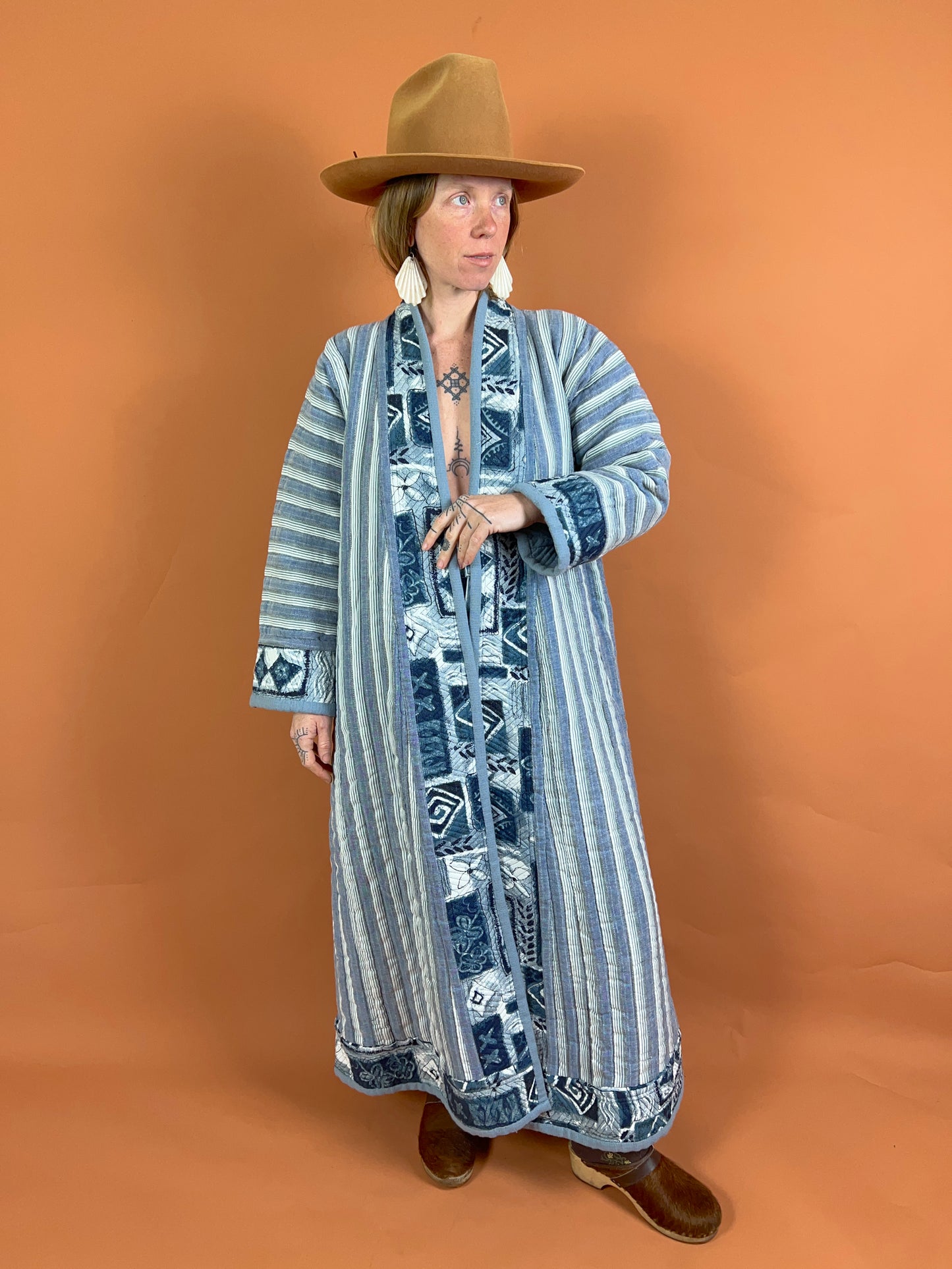 VINTAGE 80’s Reversible Long Jacket/Robe Free Size