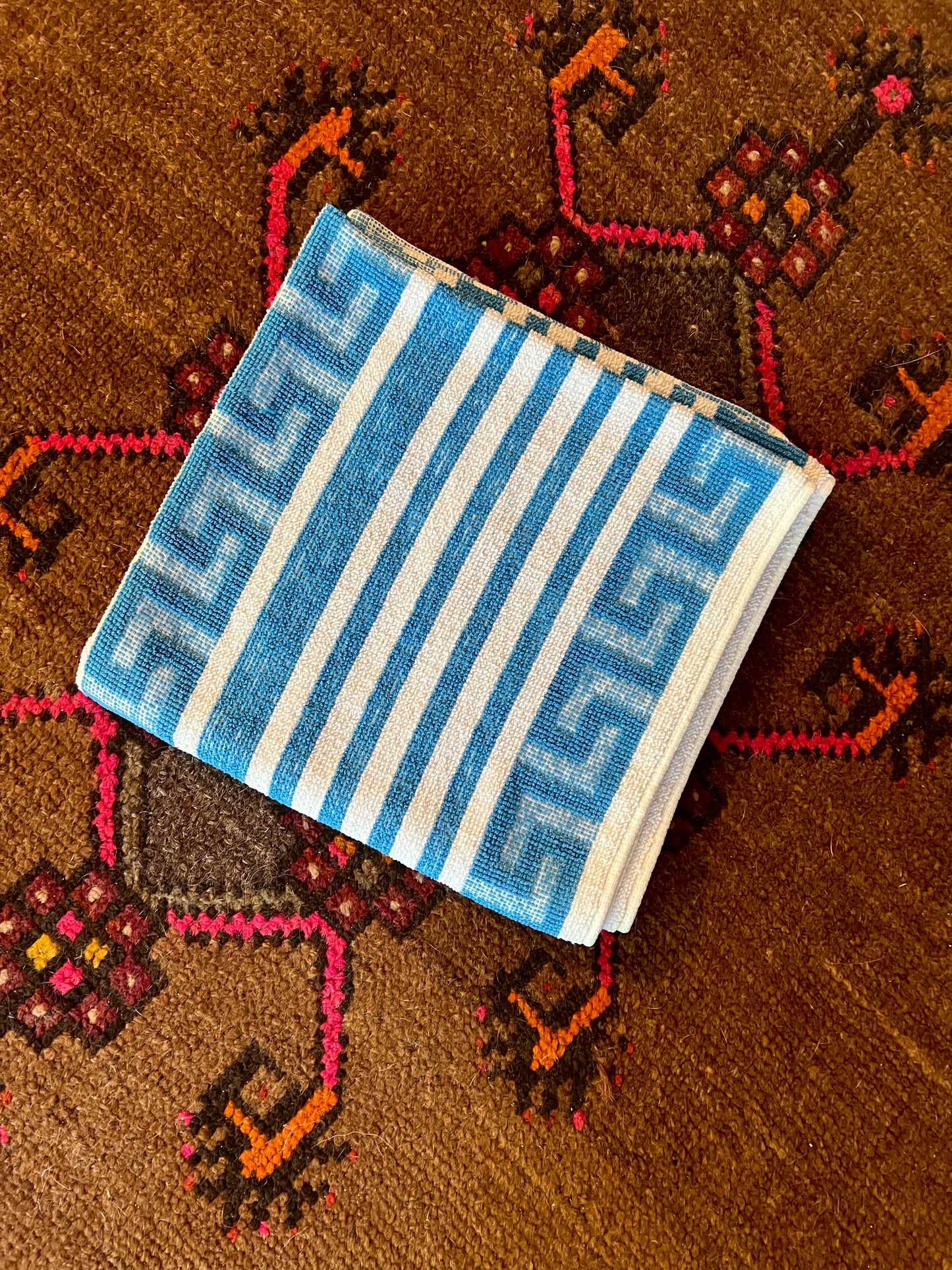 VINTAGE 70's Stripe Towel
