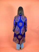 Load image into Gallery viewer, VTG Chinese Brocade Long Jacket 14