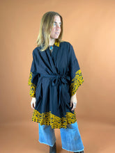 Load image into Gallery viewer, VTG 70&#39;s/80&#39;s Cotton Kimono OS