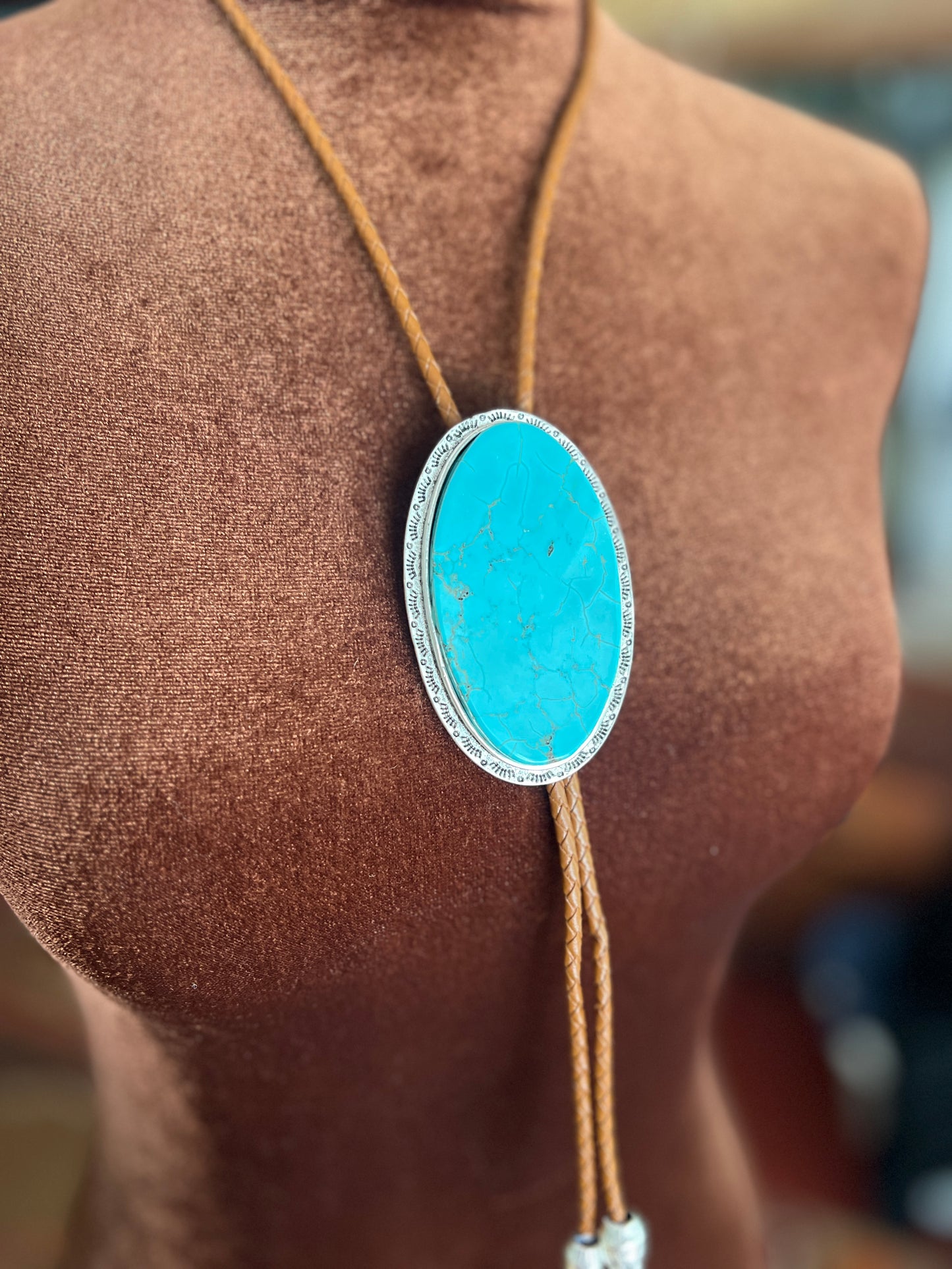 ISAC Bolo Oval Turquoise Necklace