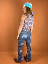 Load image into Gallery viewer, VTG 80&#39;s/90’s Flare Low Rise Denim Pant 6-8