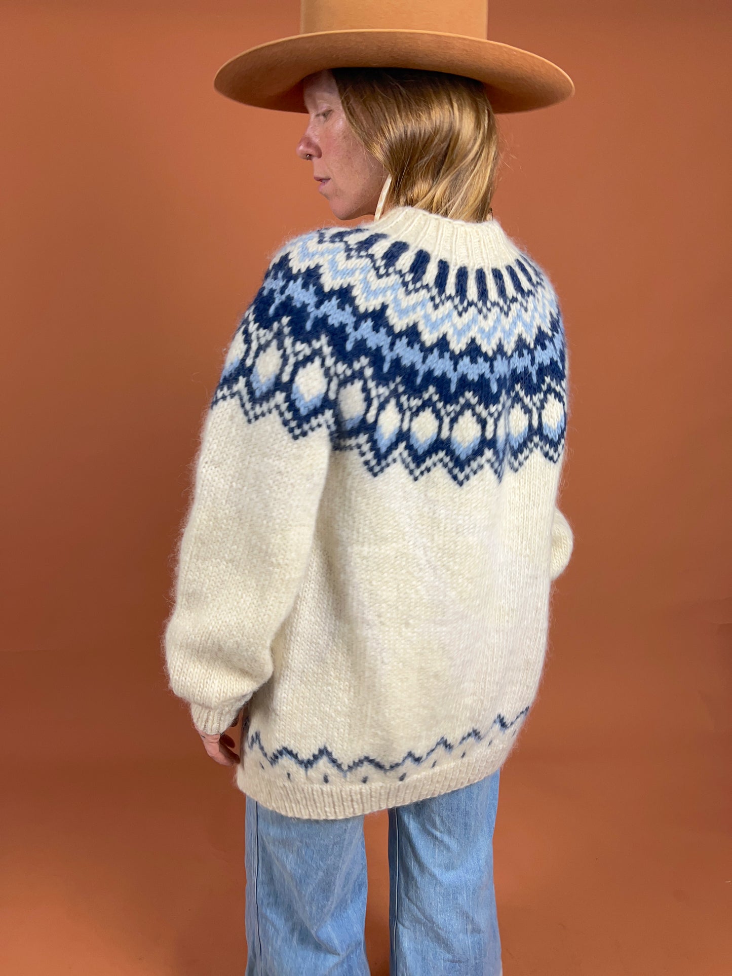 VINTAGE 60's Scandinavian Cardigan 16