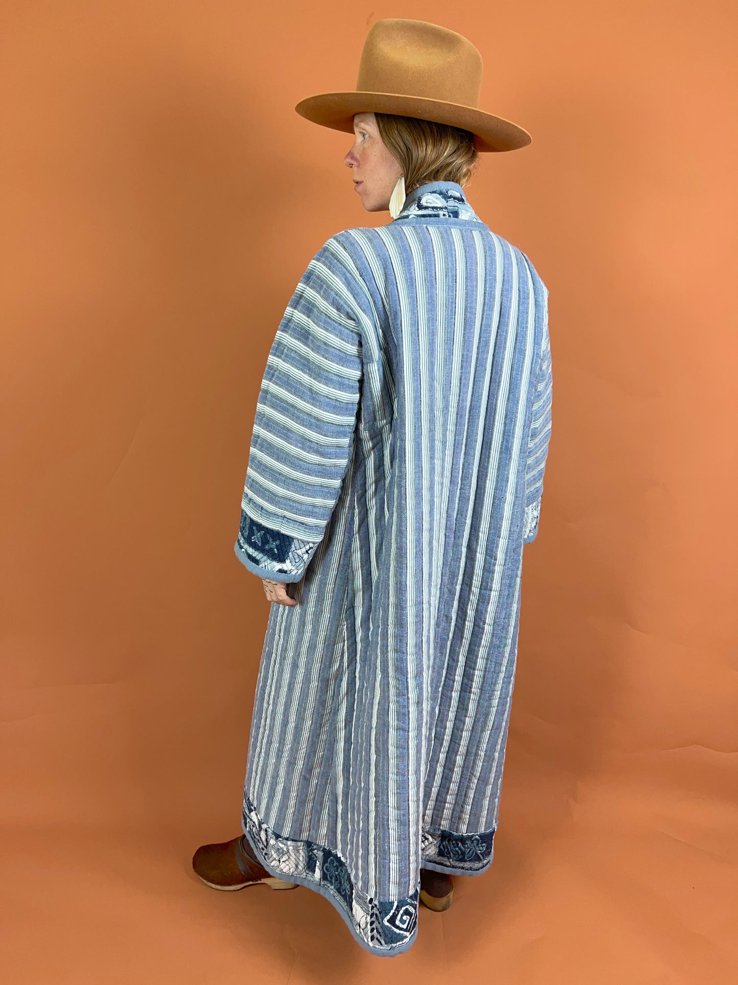 VINTAGE 80’s Reversible Long Jacket/Robe Free Size