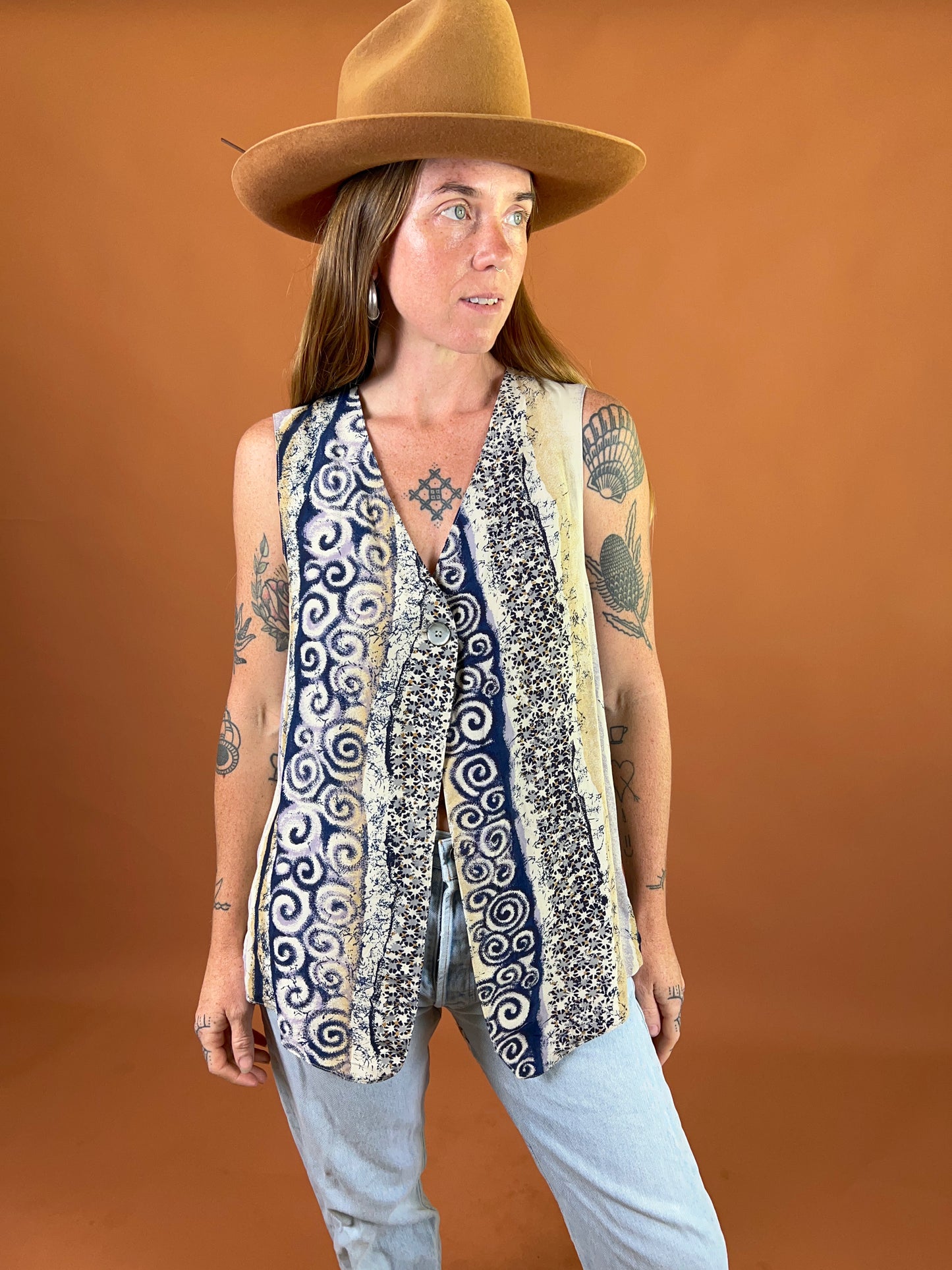 VINTAGE 70's Printed Vest 12