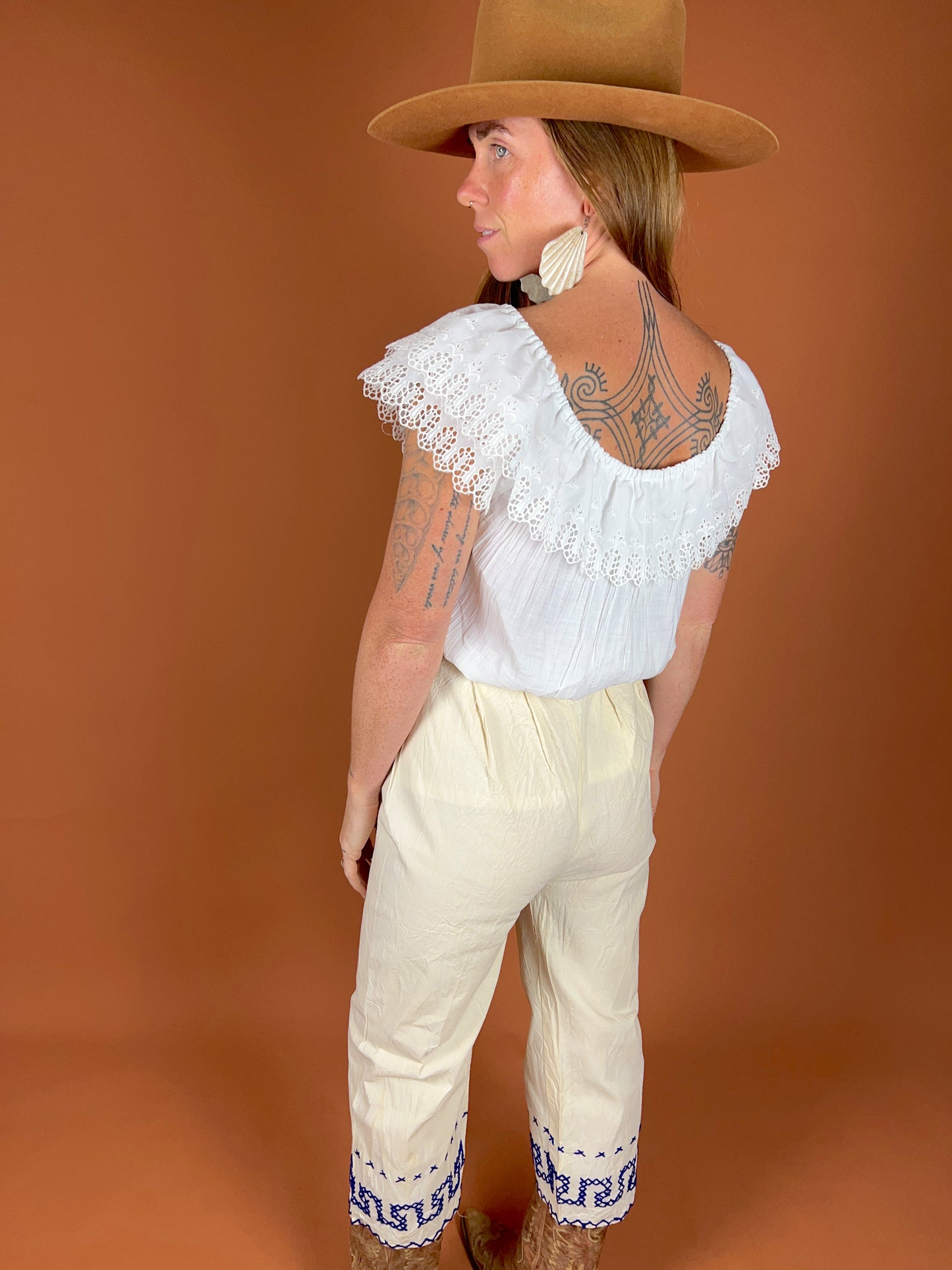 VINTAGE 60's Mexican Embroidered Pants 8