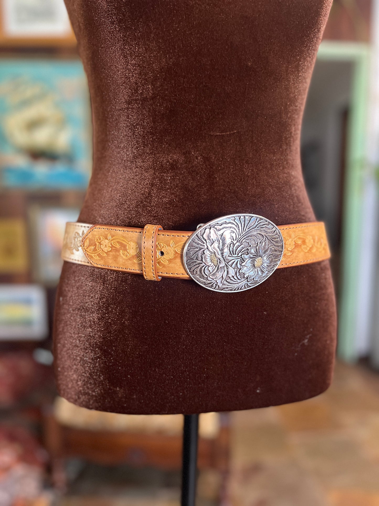 AXESORIA WEST Sunflower Buckle with Floral Tooled Leather Belt Tan