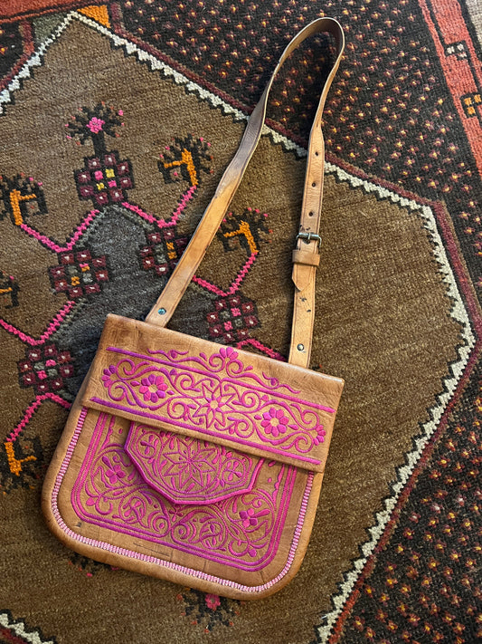 VINTAGE 80's Moroccan Leather Bag