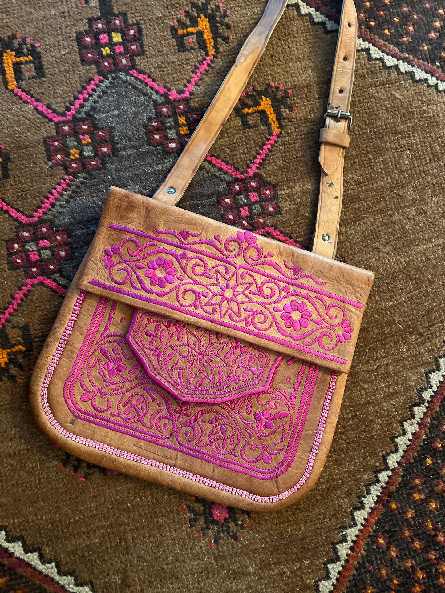 VINTAGE 80's Moroccan Leather Bag