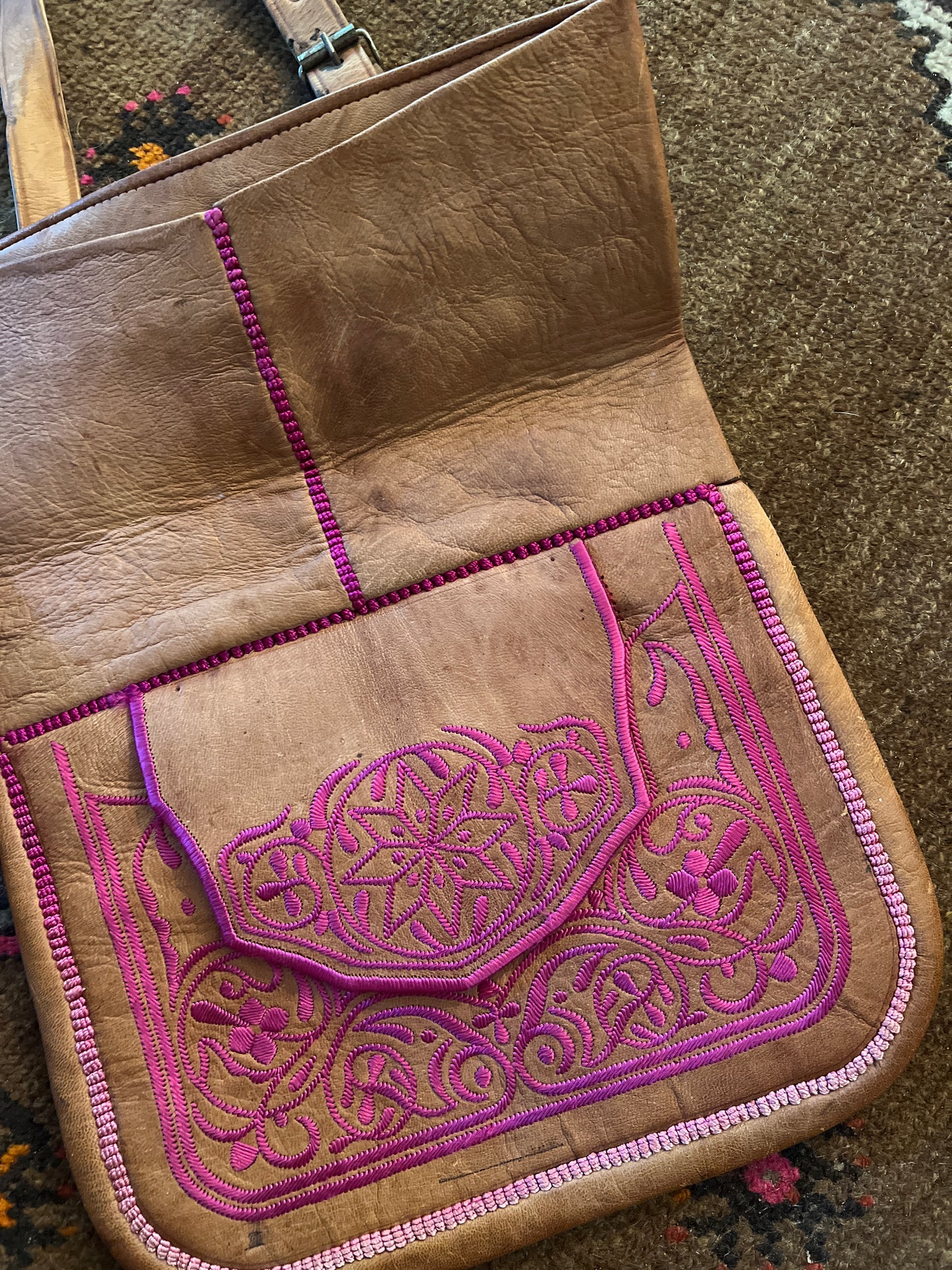 VINTAGE 80's Moroccan Leather Bag