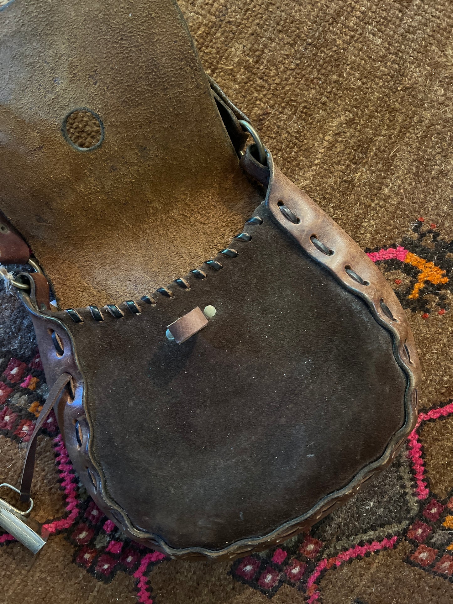 VINTAGE 70's Tooled Leather Bag