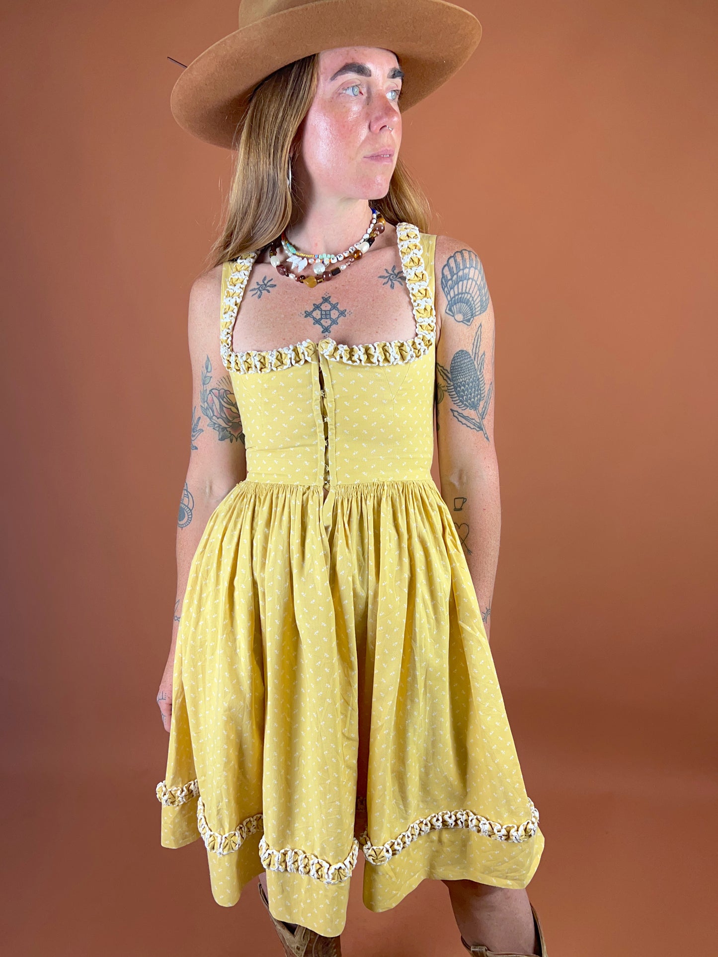 VINTAGE 50’s Austrian Cotton Floral Dress 6