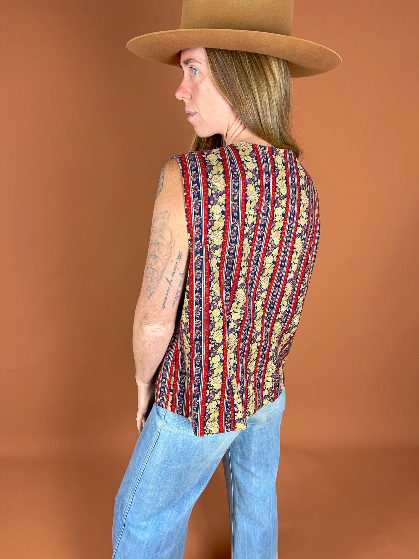 VINTAGE 70's Floral Vest 14