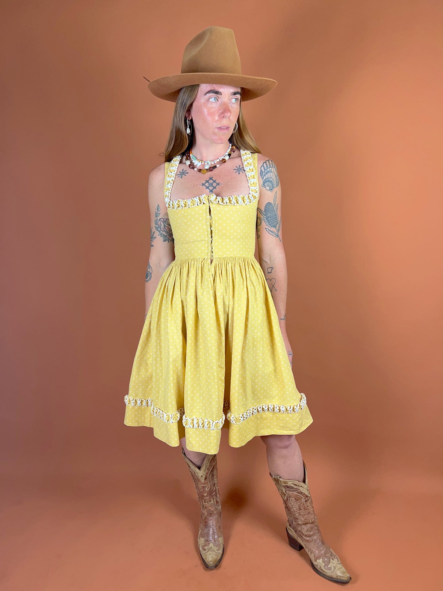 VINTAGE 50’s Austrian Cotton Floral Dress 6