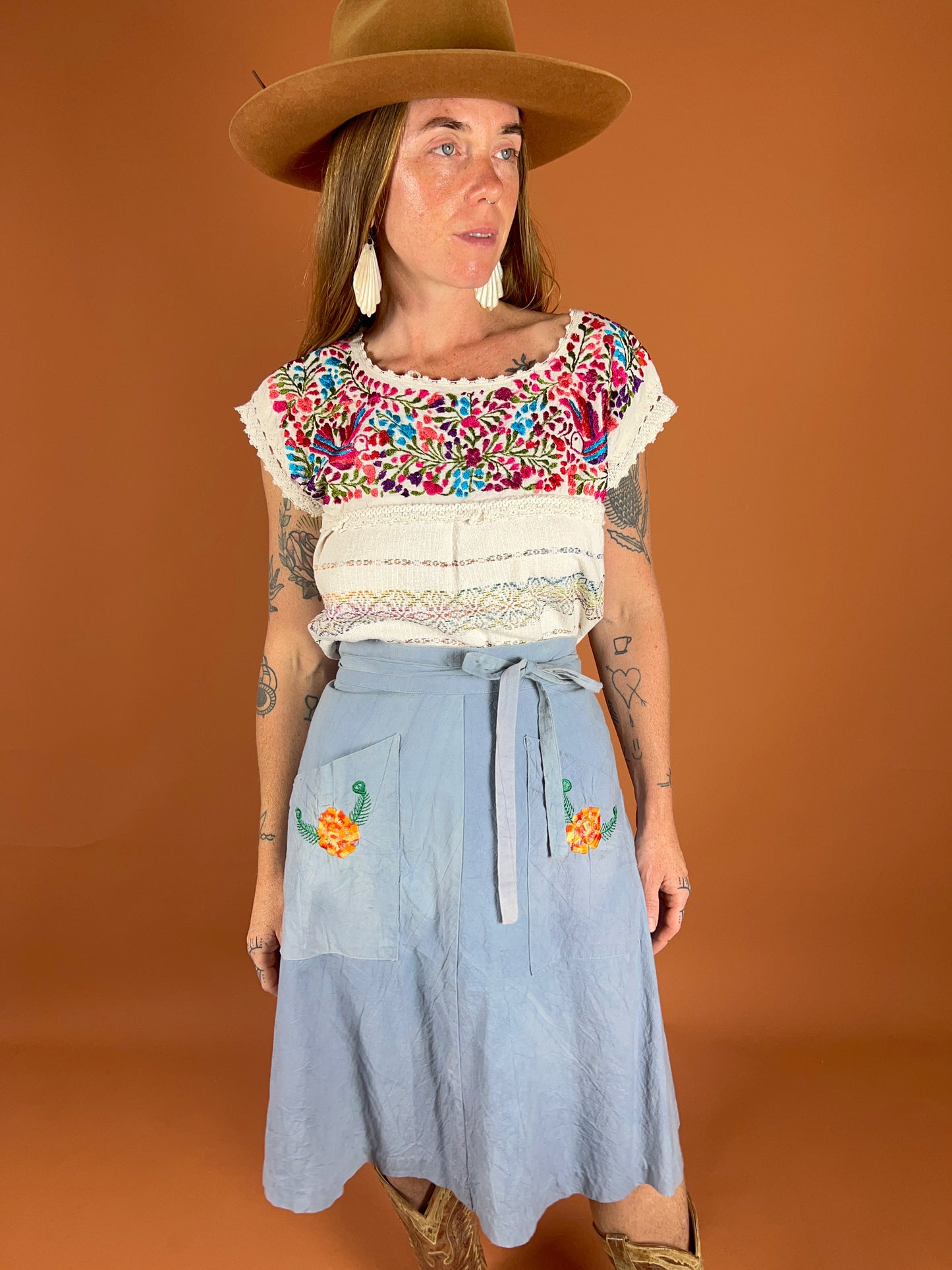 VINTAGE 70's Embroidered Wrap Skirt 6-10