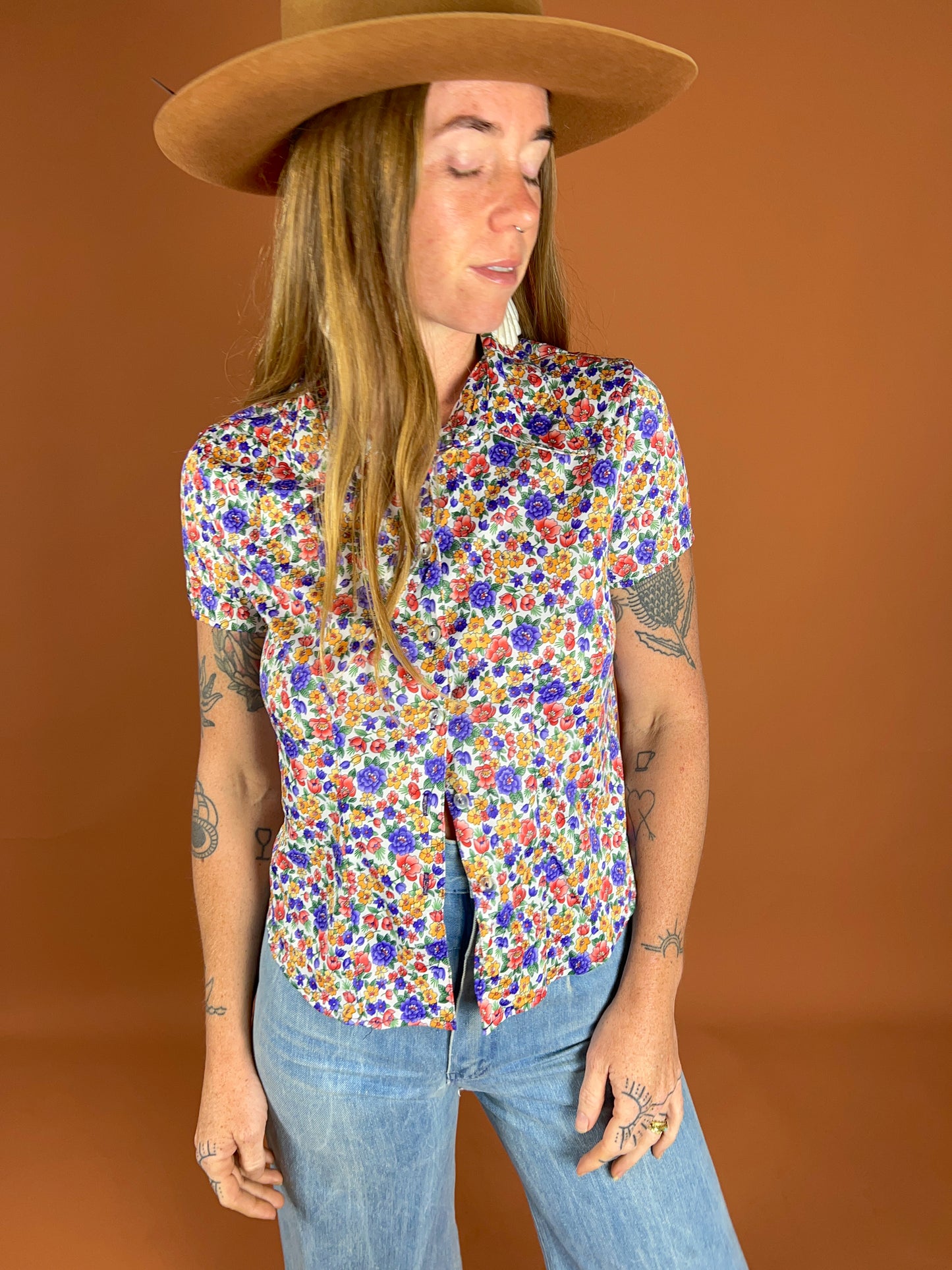VINTAGE 70's Floral Shirt 8-10