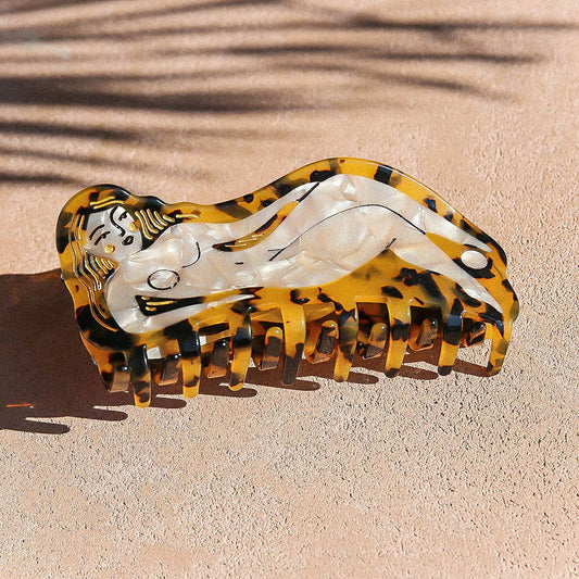 KINGSTON JEWELLERY Figure Hair Claw Tortoise